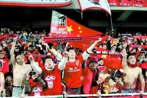教官自愿意被扒内裤玩j小说